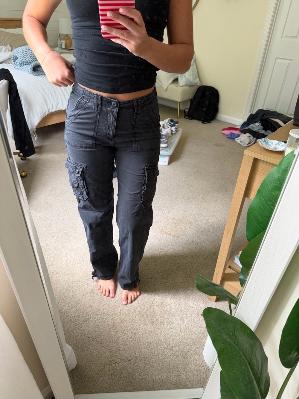 American Eagle Outfitters Black Straight-Leg Cargo Jeans